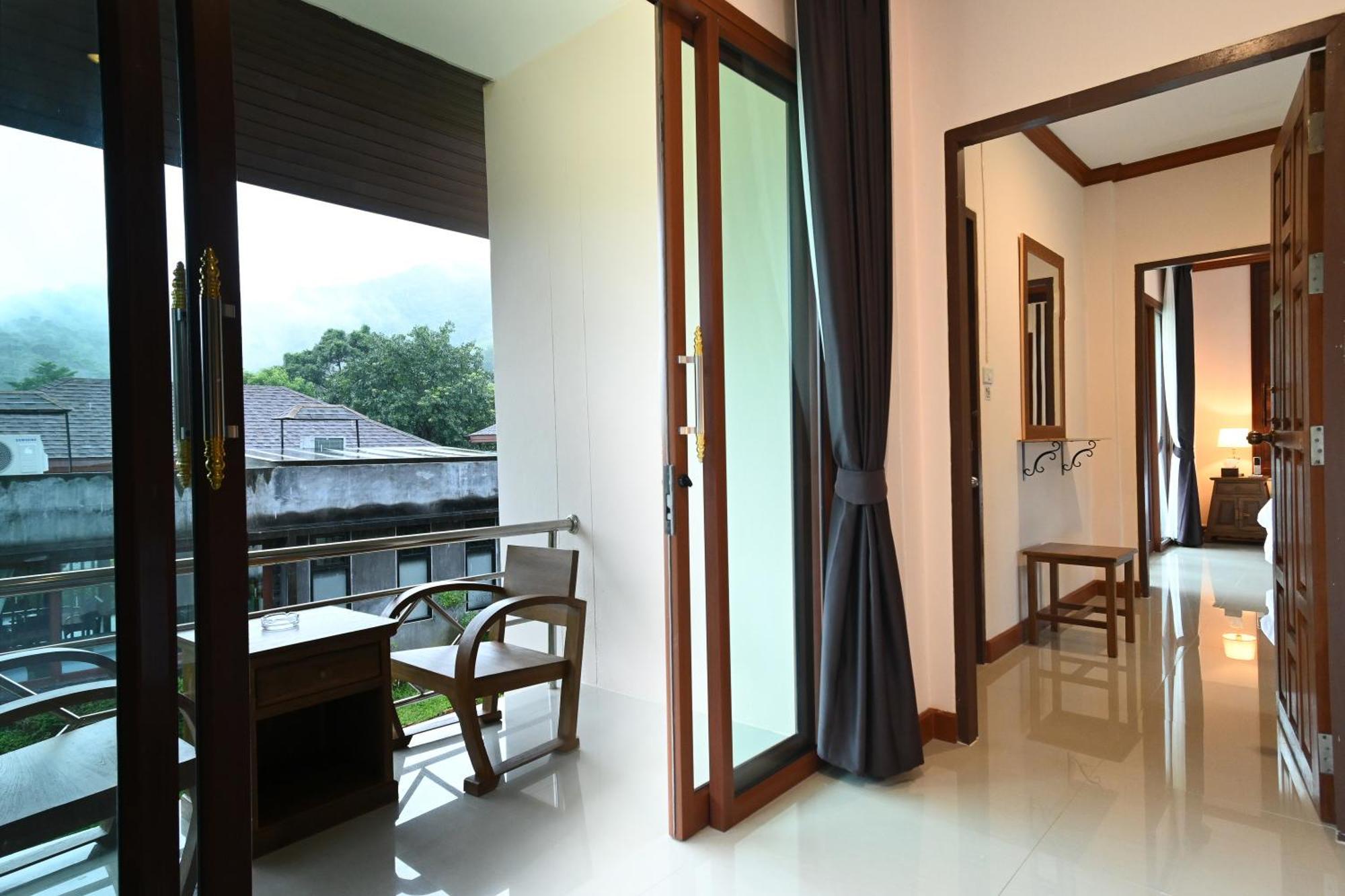 Hotel Cascade Tara Na Mueang Habitación foto
