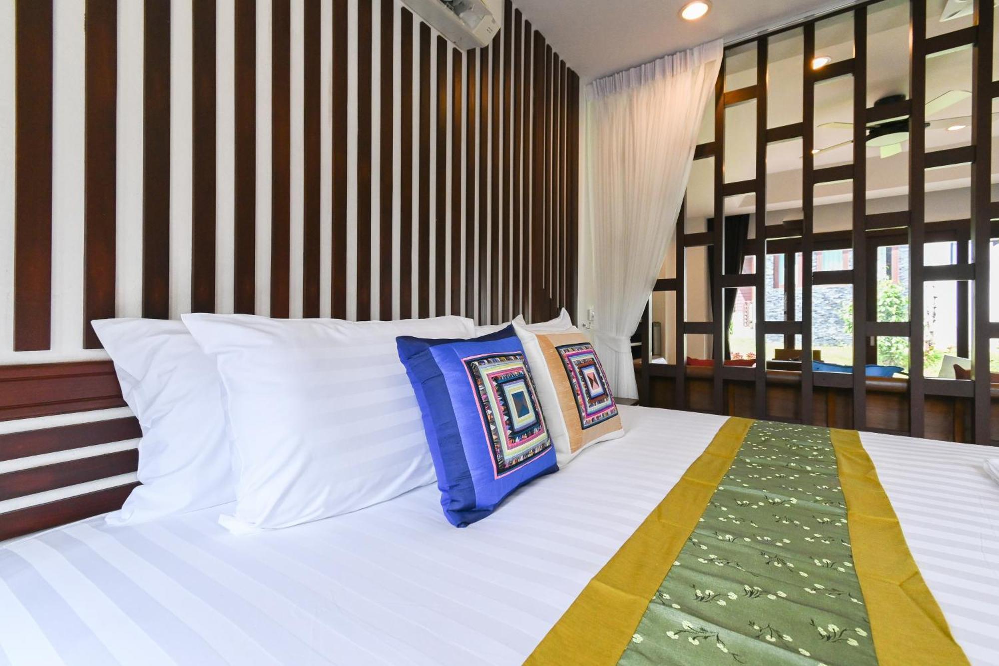Hotel Cascade Tara Na Mueang Habitación foto