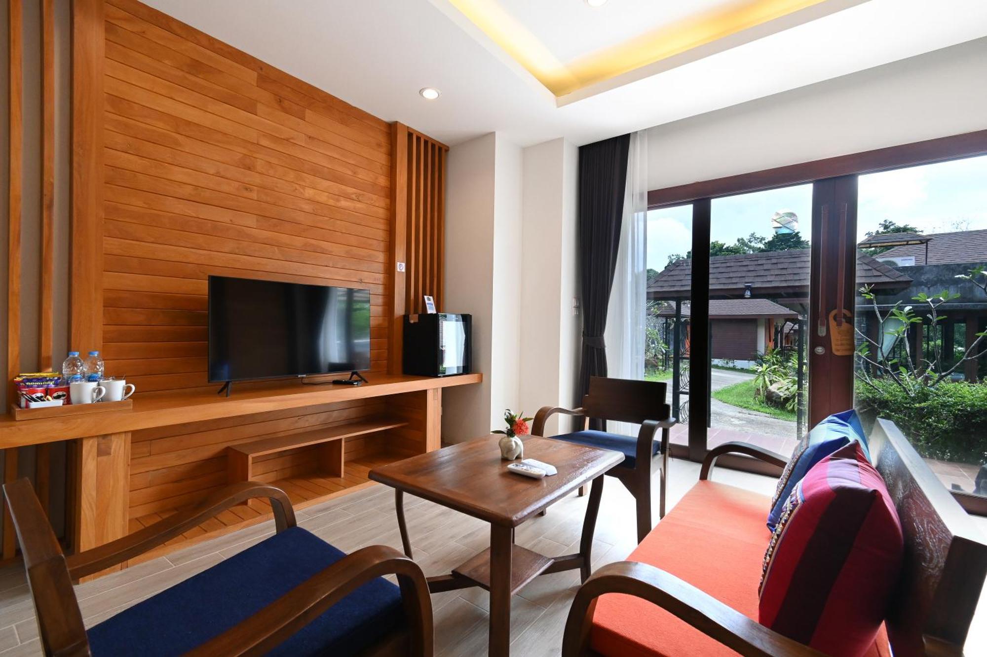 Hotel Cascade Tara Na Mueang Habitación foto