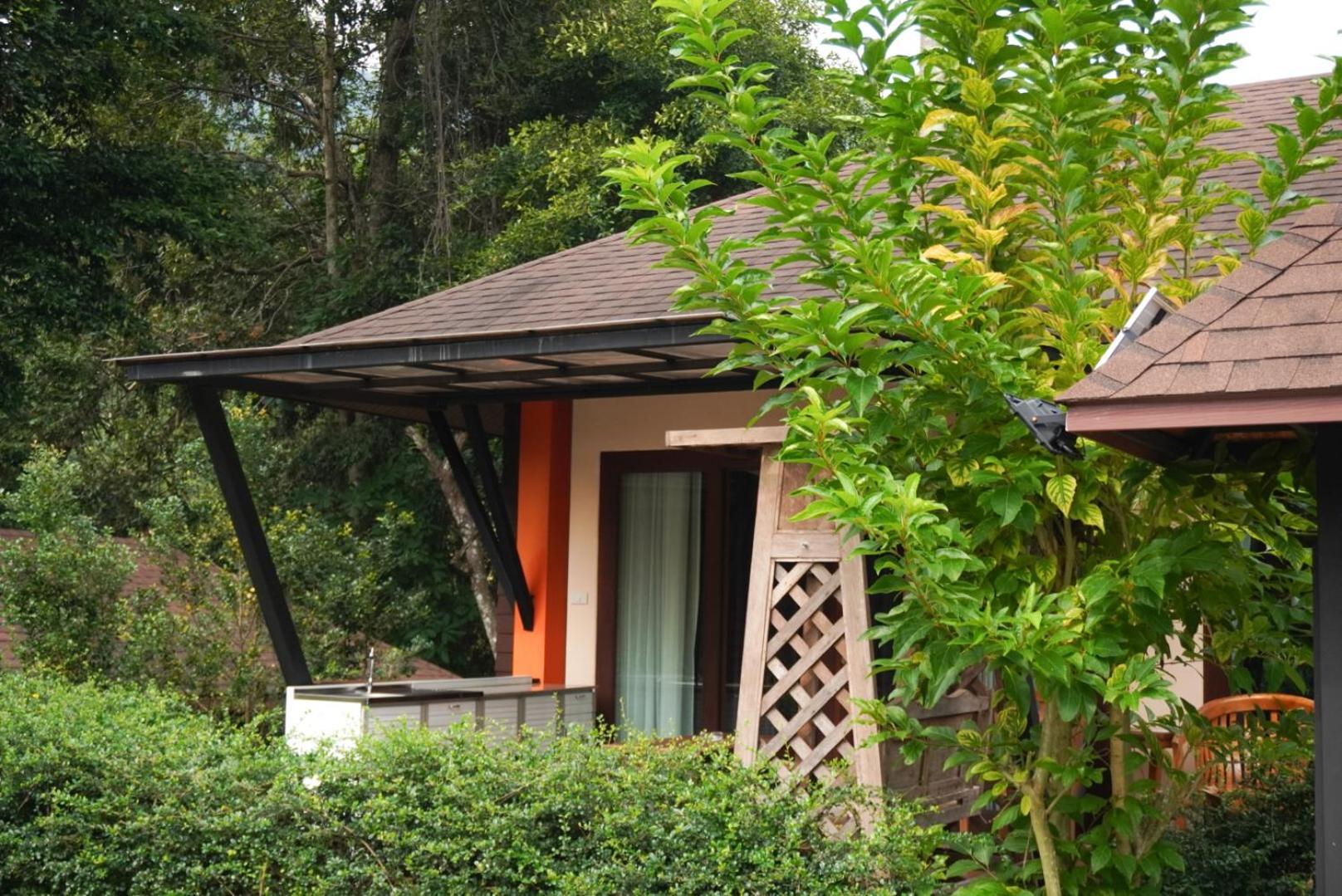 Hotel Cascade Tara Na Mueang Exterior foto